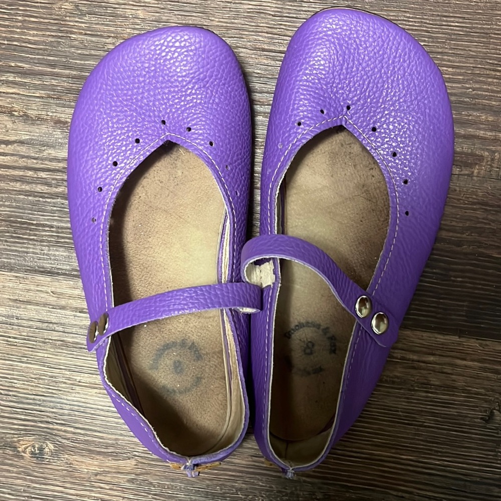 Duchess and Fox Mary Jane purple women’s size 8 zero drop shoes